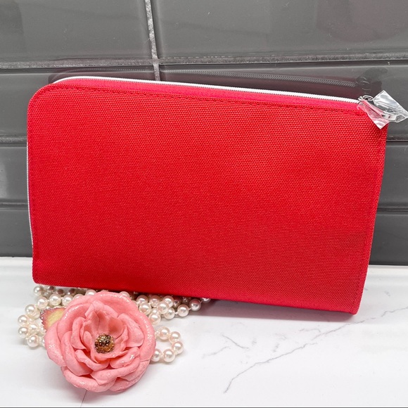 DIOR Beauty Red Canvas Makeup Bag. - Picture 2 of 5